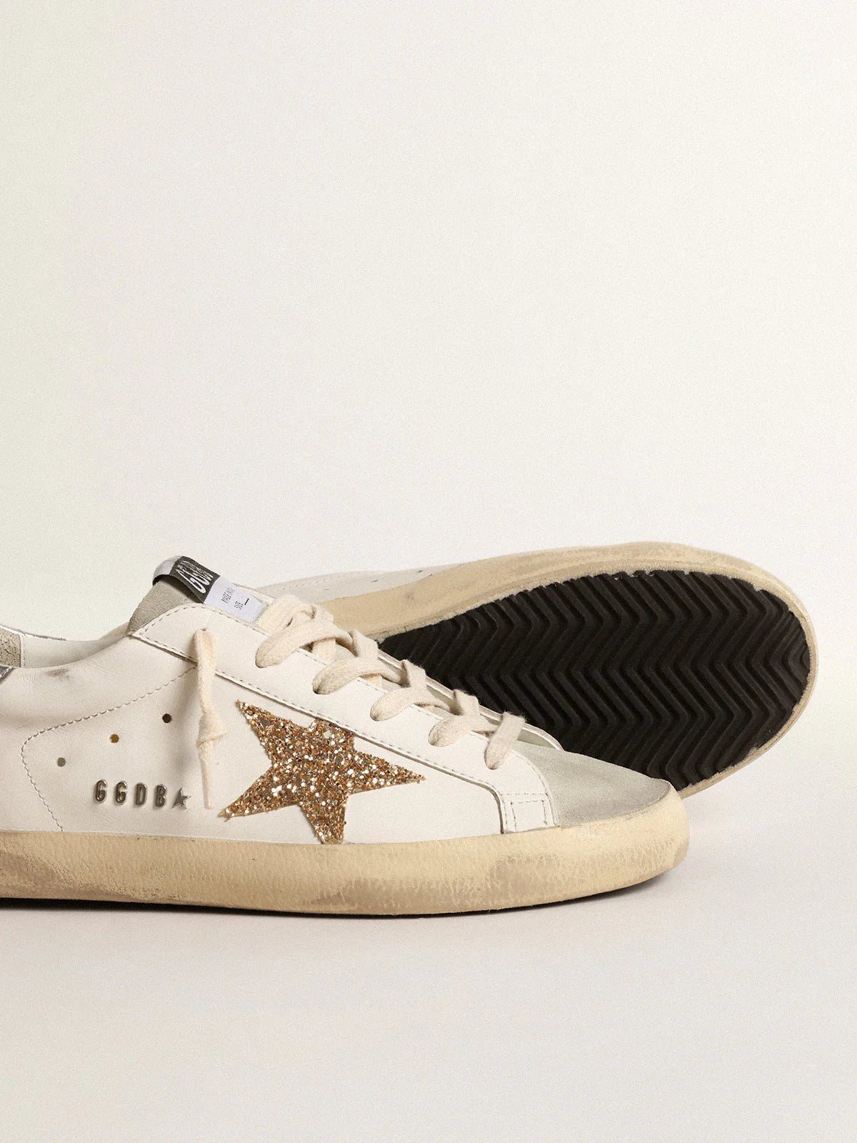 Super-Star avec étoile à paillettes dorées